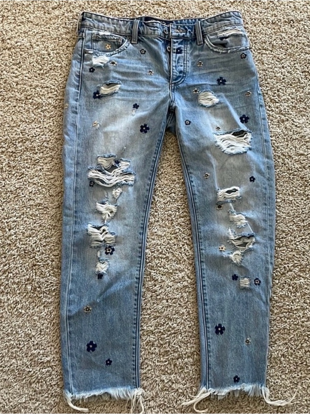 Lucky Brand sienna slim boyfriend Jean floral embroidery distressed SZ 12/31